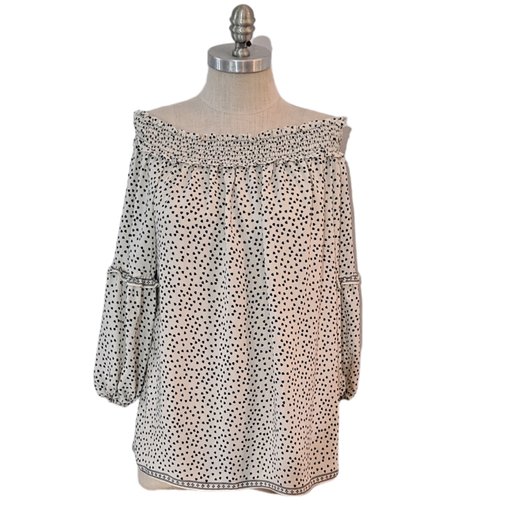 Max Studio Smocked Off the Shoulder Top Size Large Beige with Black Hearts